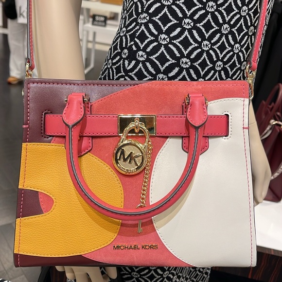 MICHAEL KORS Hamilton Small Two-Tone Satchel
COLOR LIGHT BERRY SHERBET MULTI
NWT - Picture 12 of 16